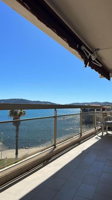Appartement Panoramique Sur Mer Toulon Exterior foto