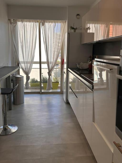 Appartement Panoramique Sur Mer Toulon Exterior foto